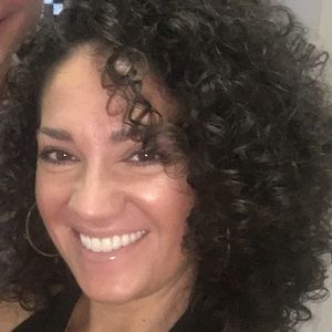 Meet your Posher, Laulaurie